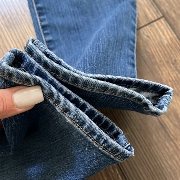 Universal Thread Jeans - Picture 10 of 12